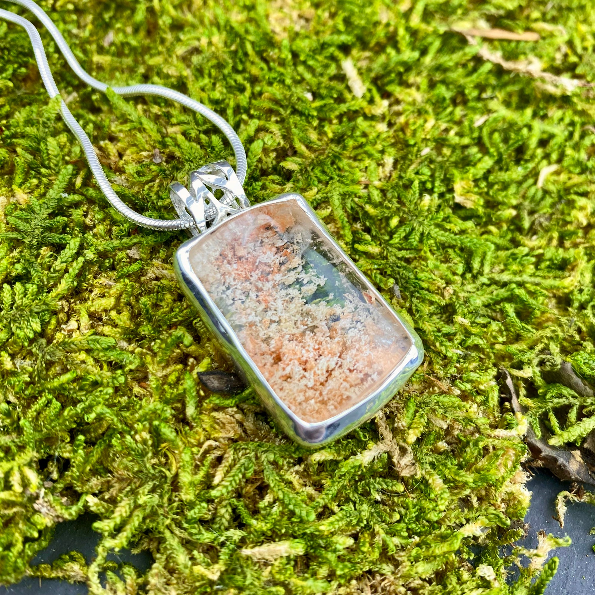 Emergence Pendant with Natural Lodalite