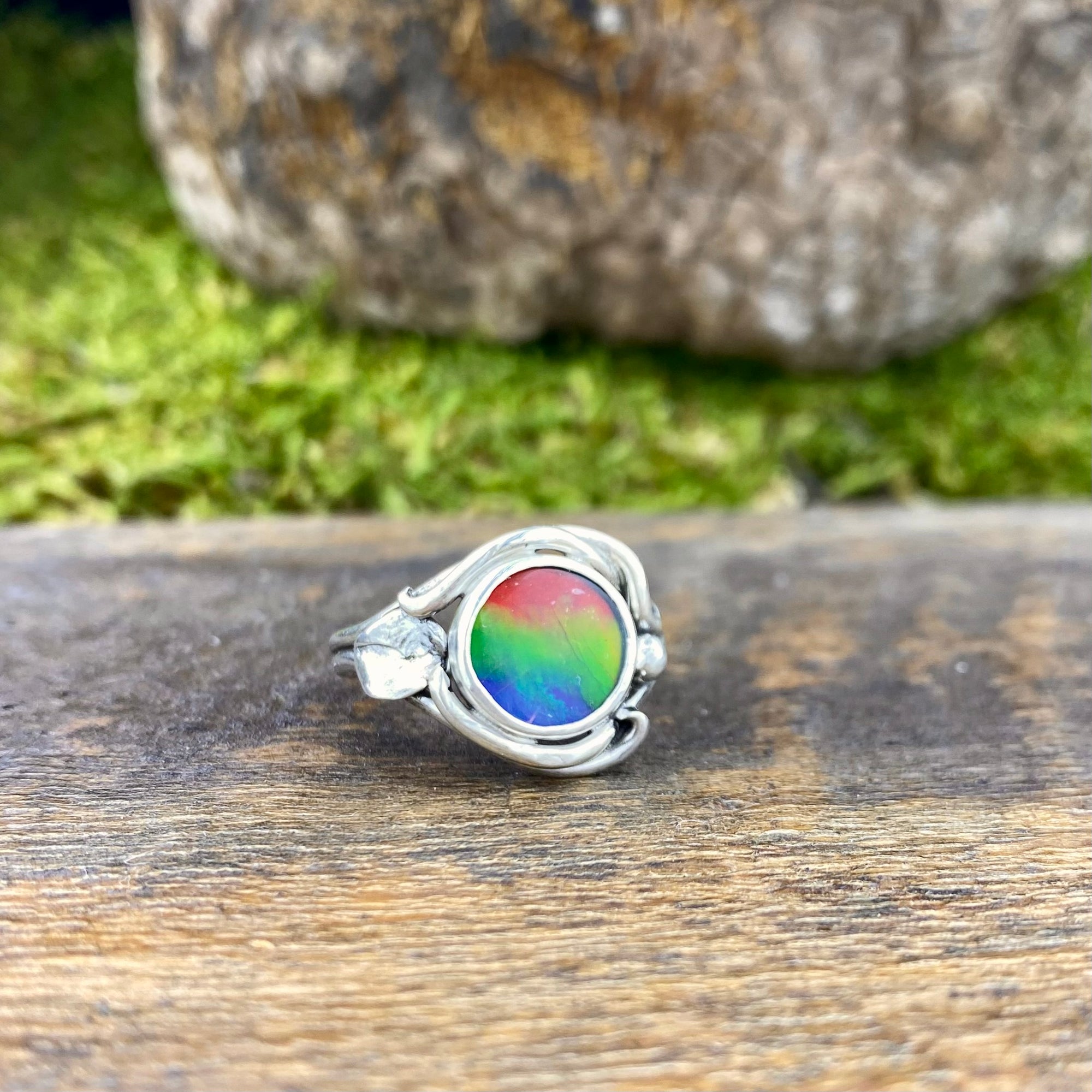 Ammolite flow Ring