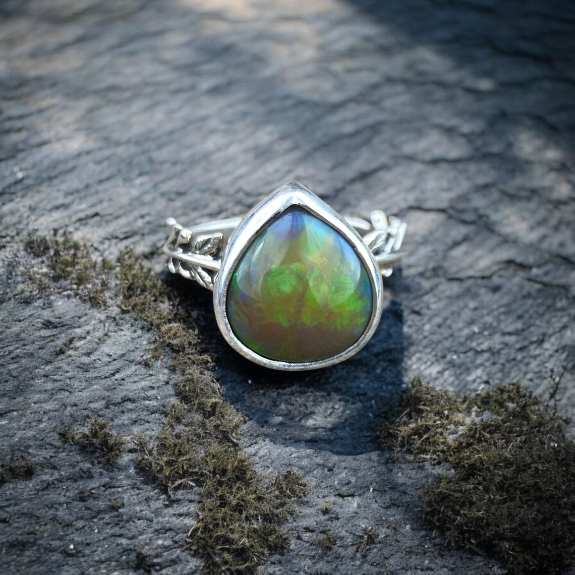 Deep Fire Welo Opal Bud Ring