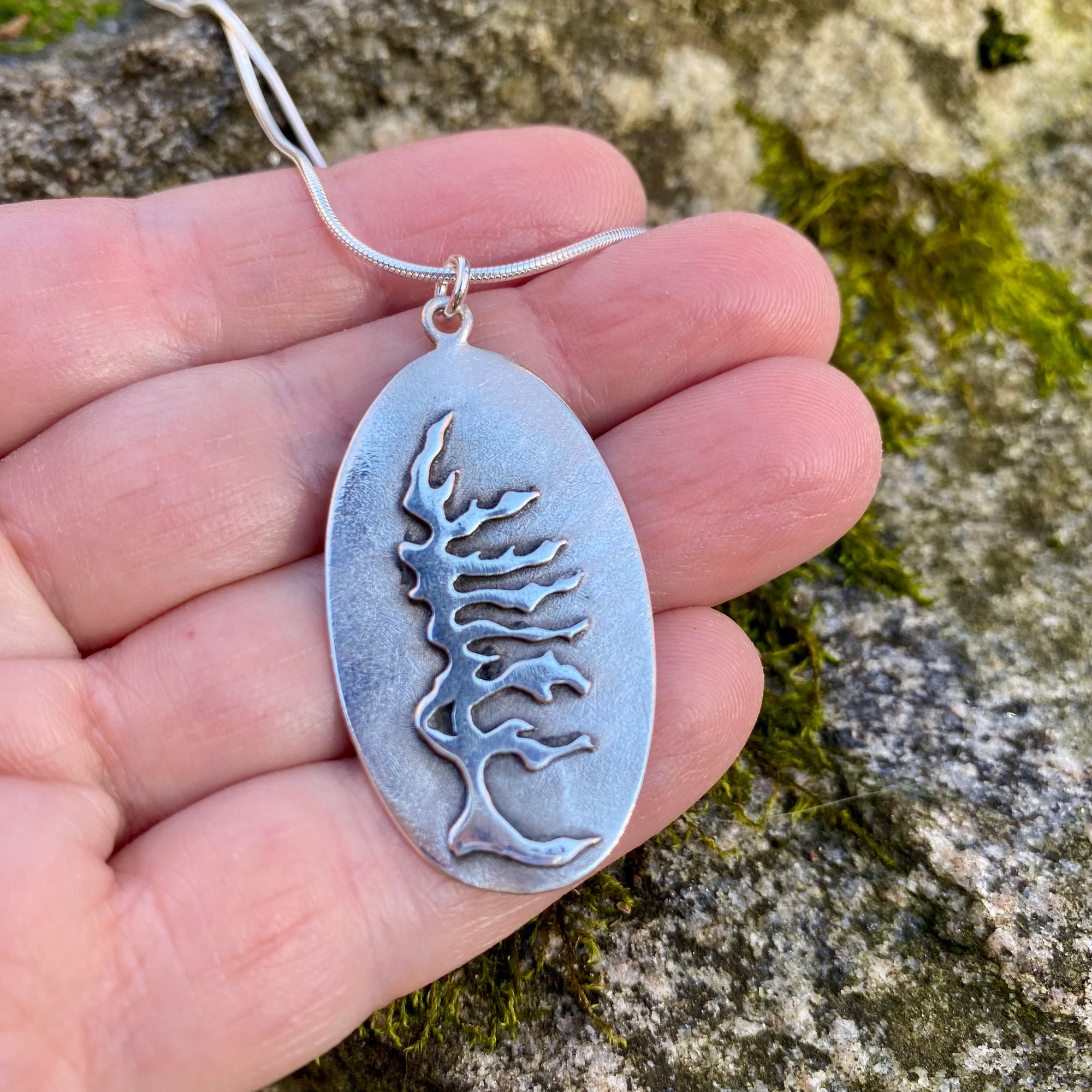 Windswept Large Georgian Pine Pendant