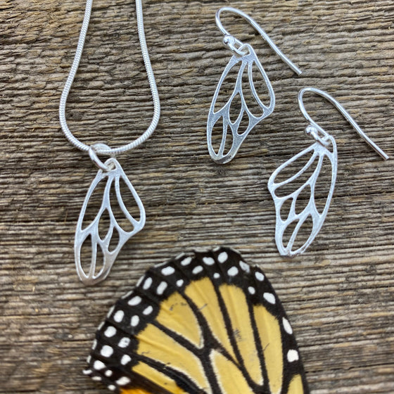 Small Butterfly earrings in Silver