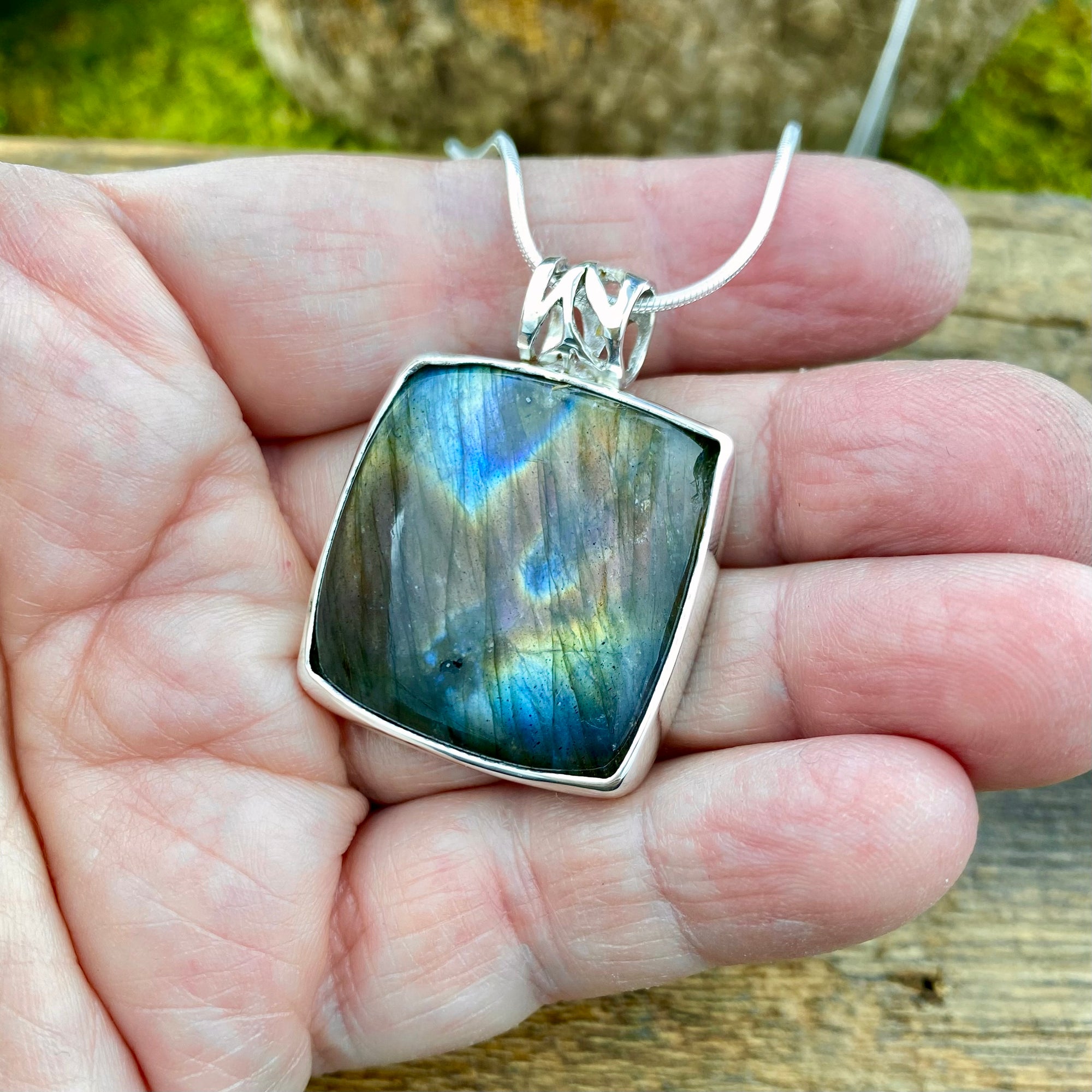 Purple Labradorite inner glow pendant