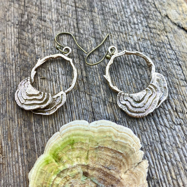 Turkey tail Earrings in Bronze