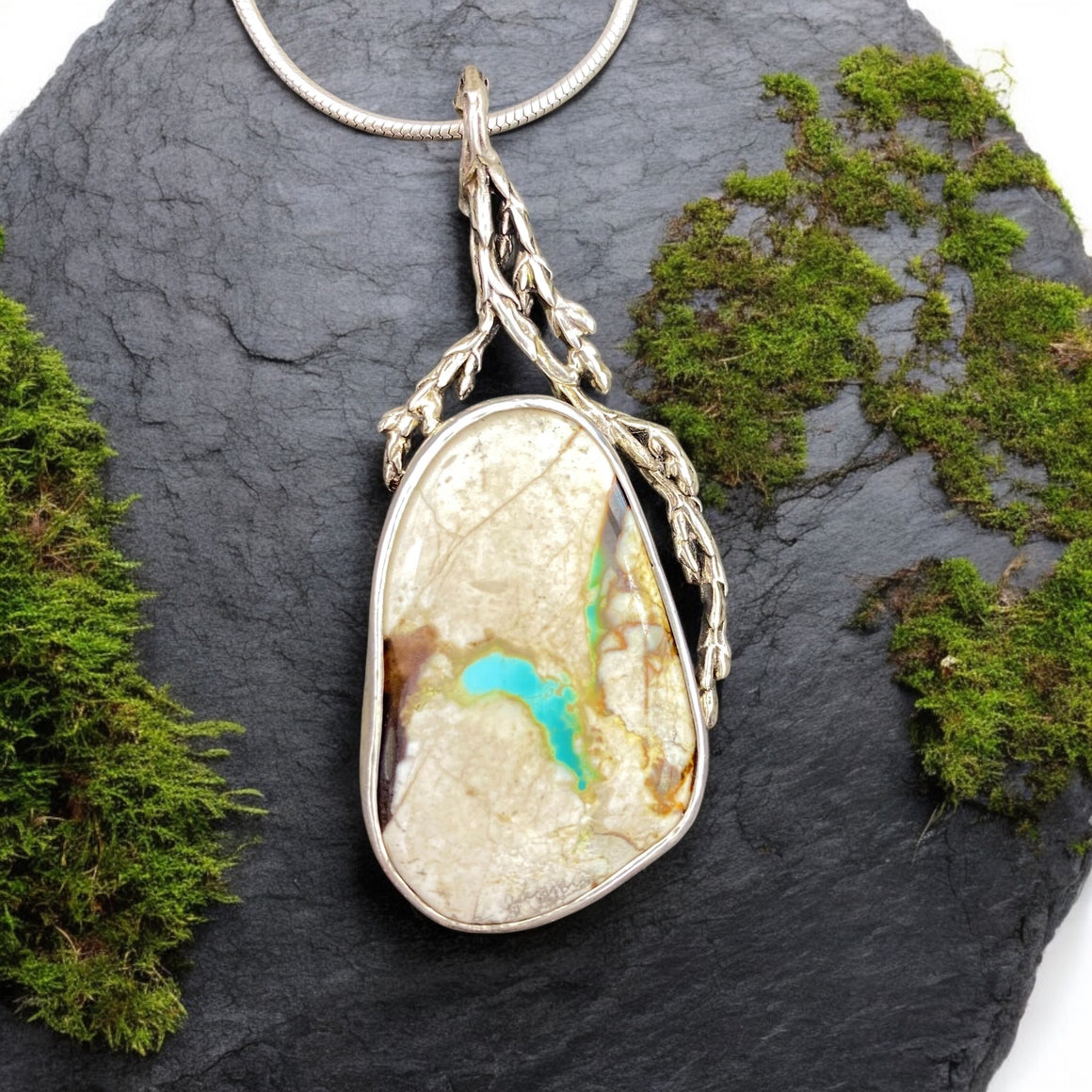 Royston Ribbon Turquoise Cedar Woodland Pendant