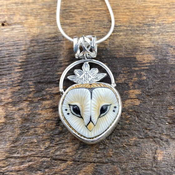 Luna Queen Owl