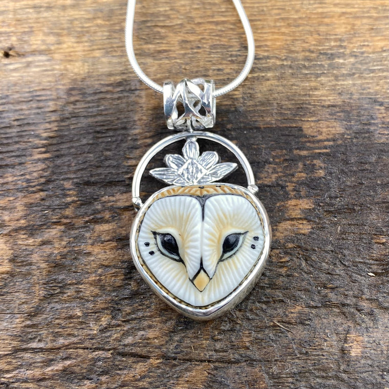 Luna Queen Owl
