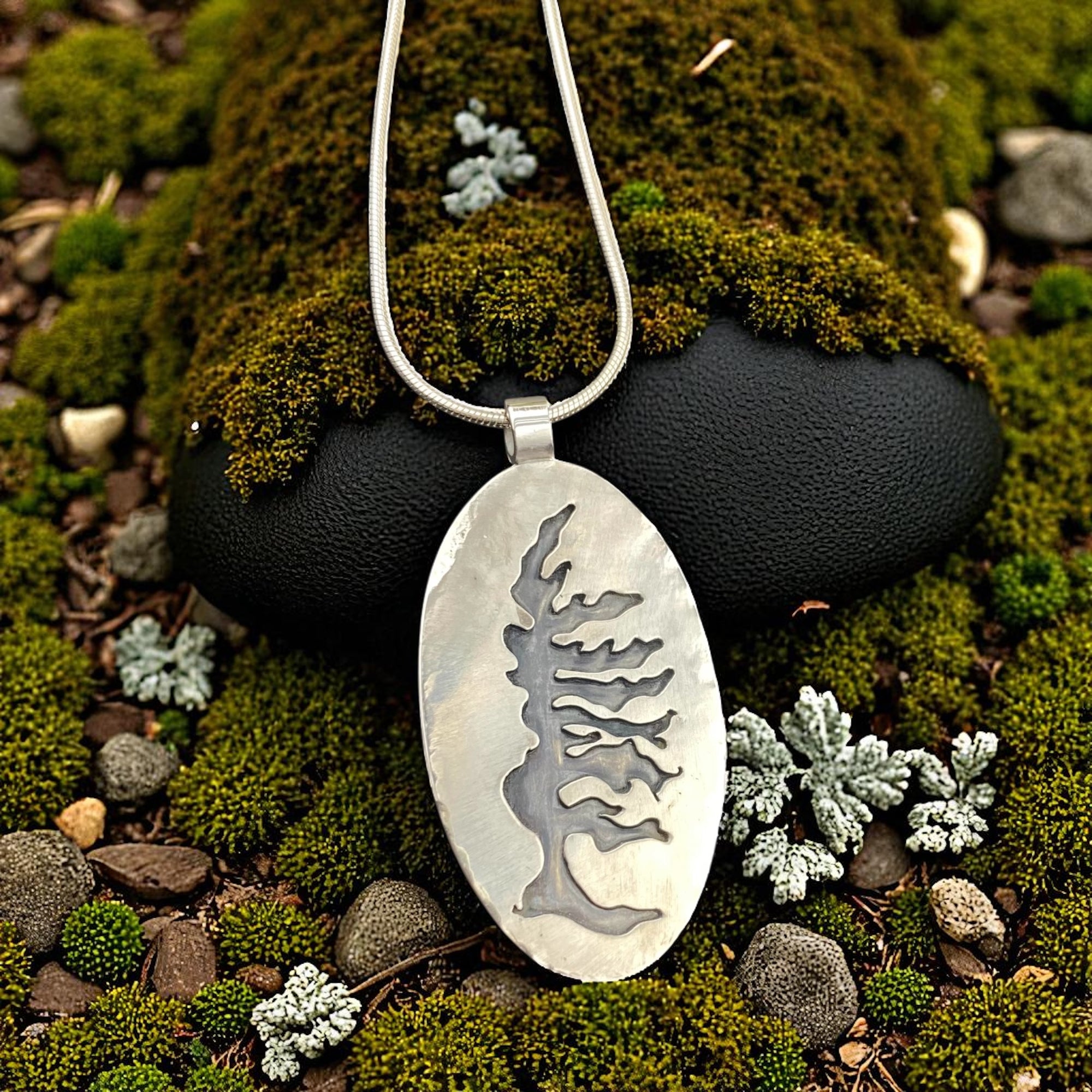Windswept Georgian Pine Pendant