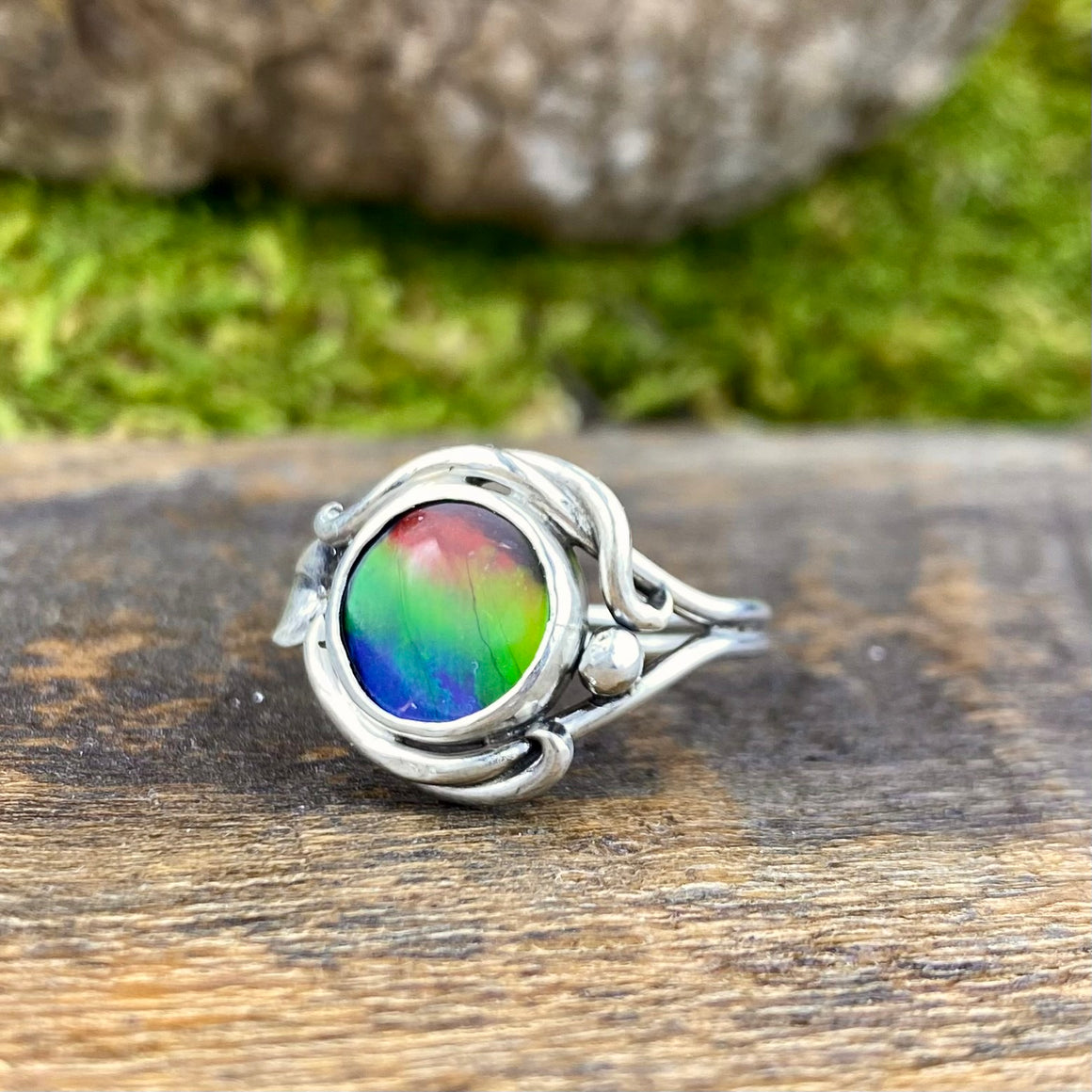 Ammolite flow Ring