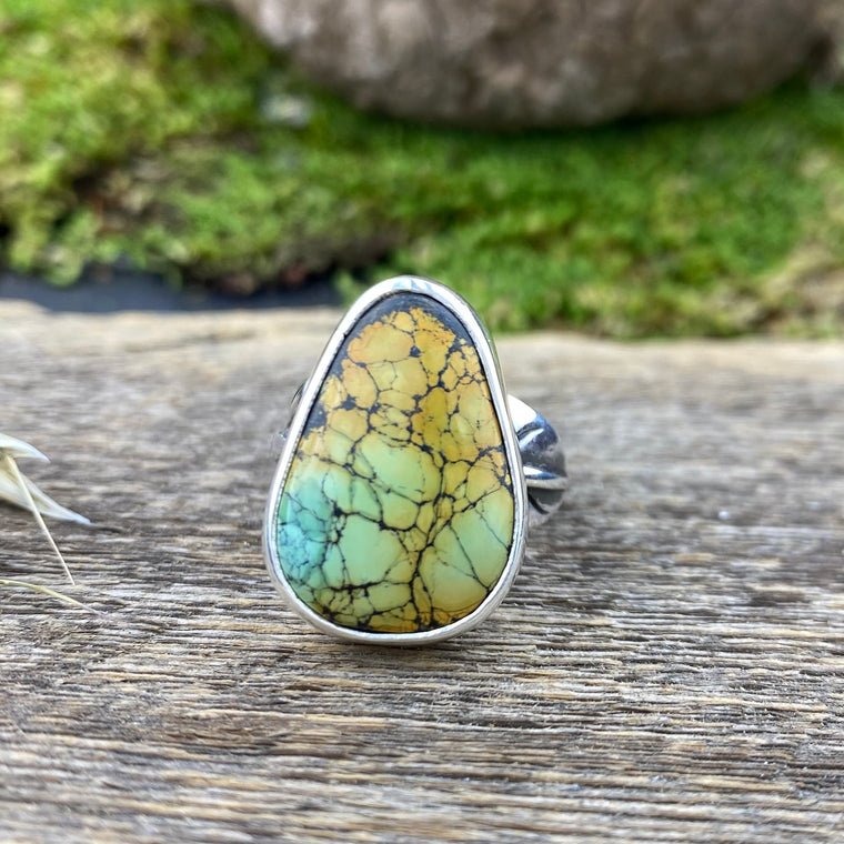 Beautiful leaf natural hubei Turquoise Ring