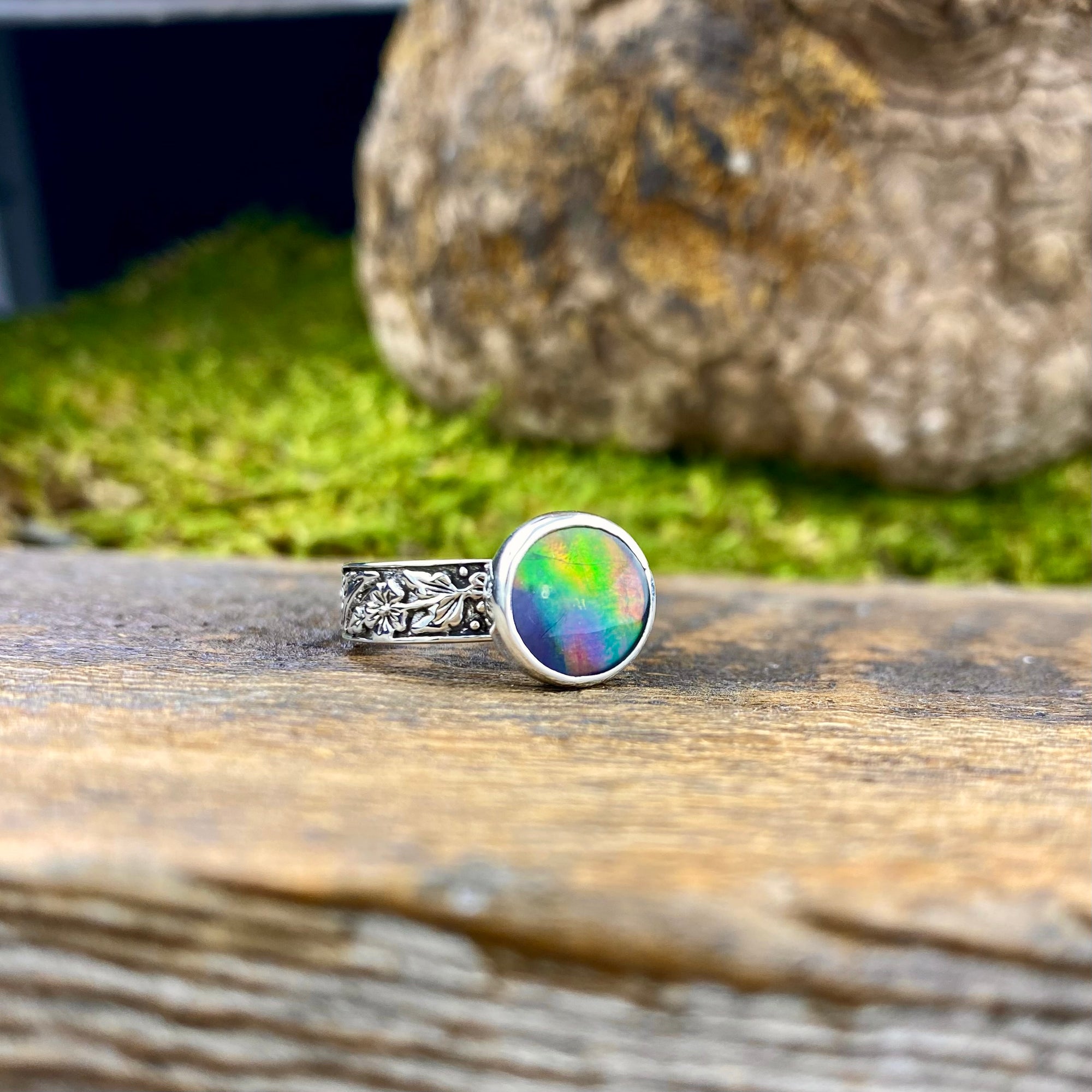 Ammolite abundance ring