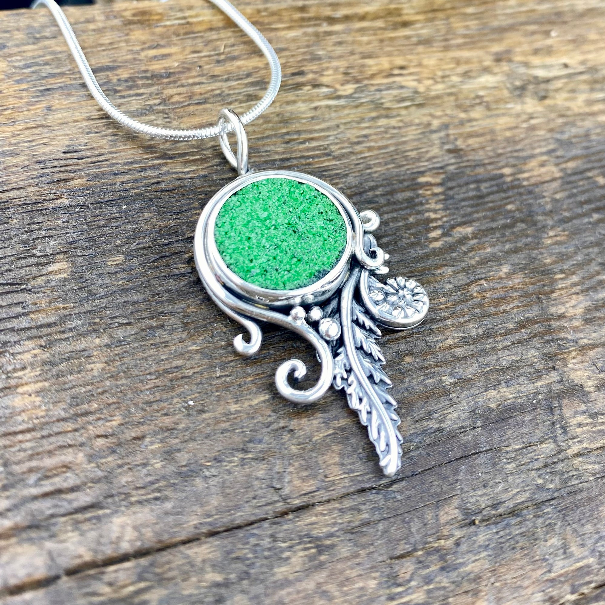 Green Goddess pendant with Uvavorite