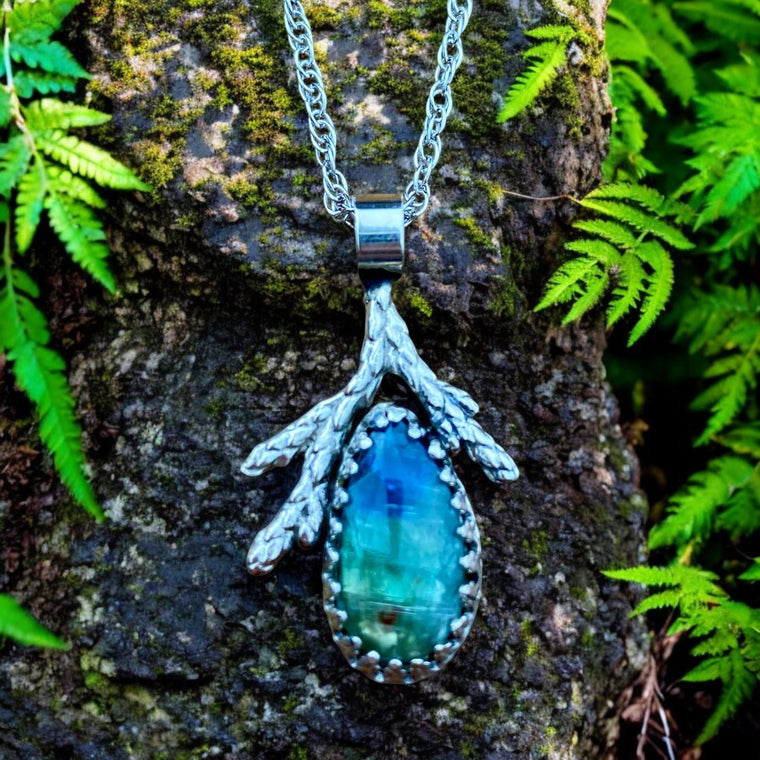 Kyanite Cedar pendant