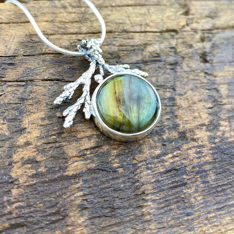 Golden Purple Labradorite cedar pendant