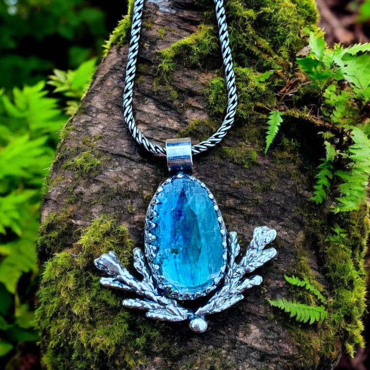 Kyanite Cedar pendant