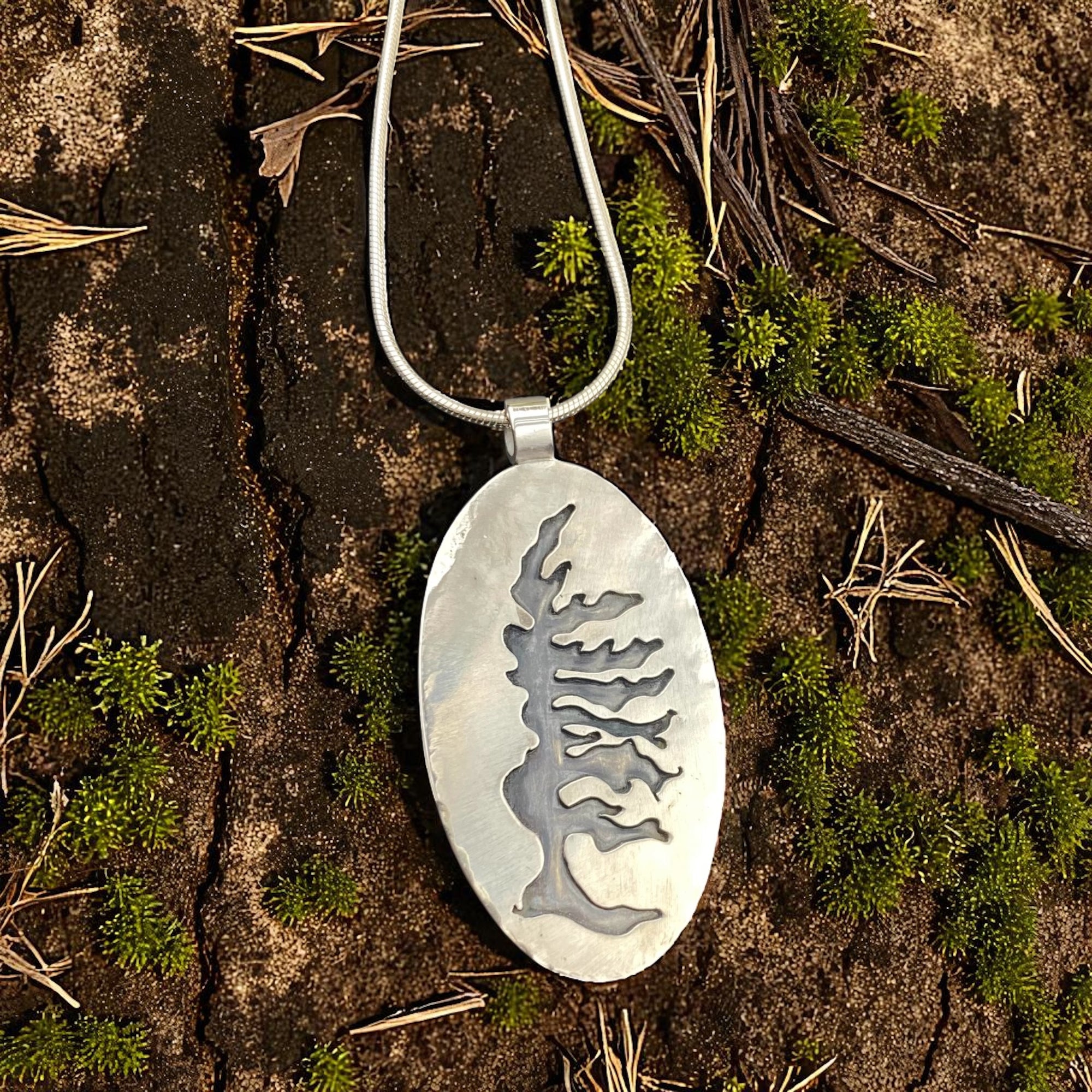 Windswept Georgian Pine Pendant