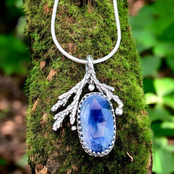 Blue Kyanite Cedar pendant