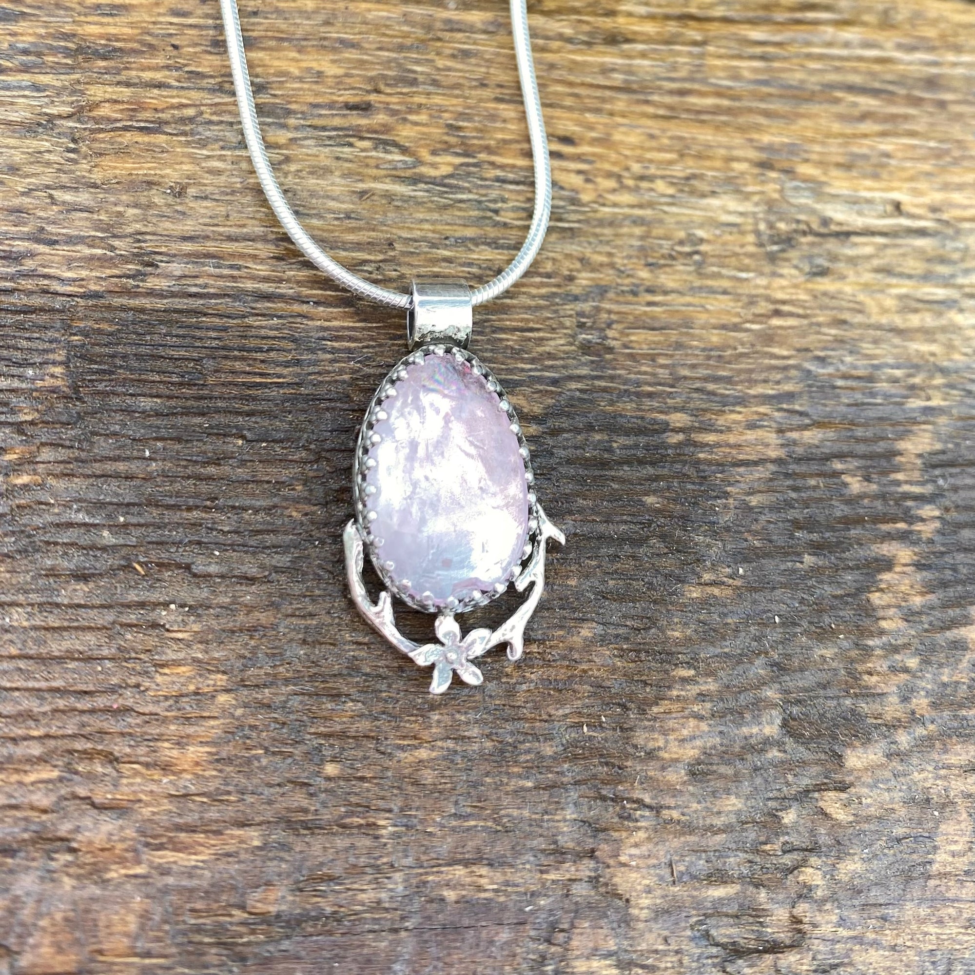 Rose Quartz floral glow pendant