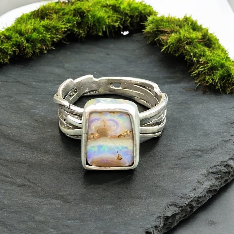 Beautiful detailed Boulder Opal Ring