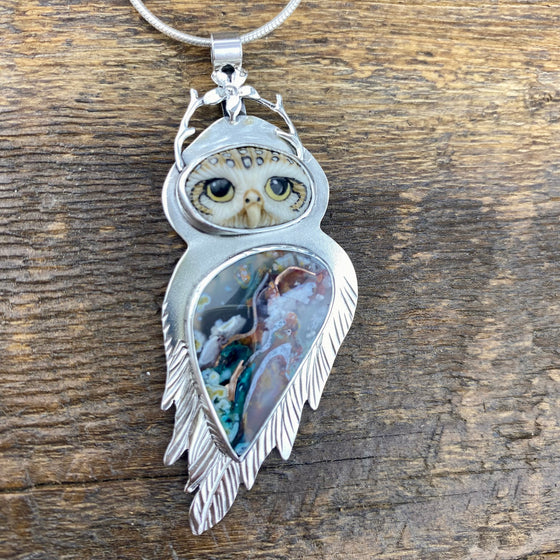 Burrowing Owl Goddess with Gem Silica and Copper