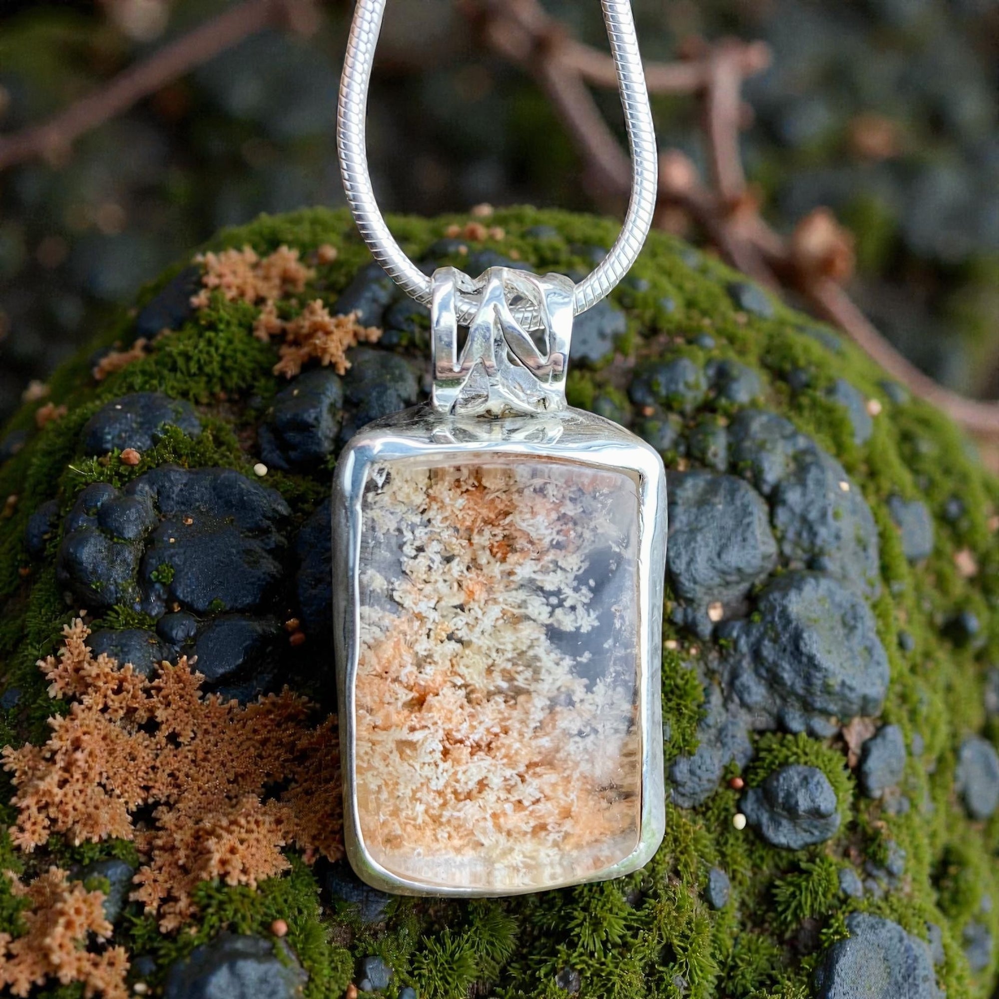 Emergence Pendant with Natural Lodalite