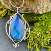 Labradorite deep glow pendant