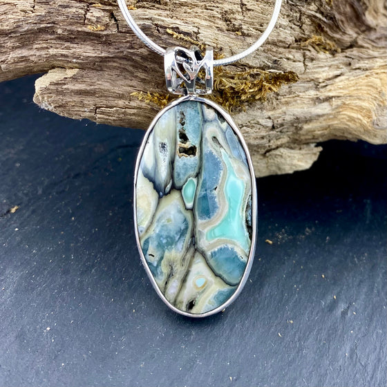 Gorgeous and Rare Clay Canyon Variscite Pendant