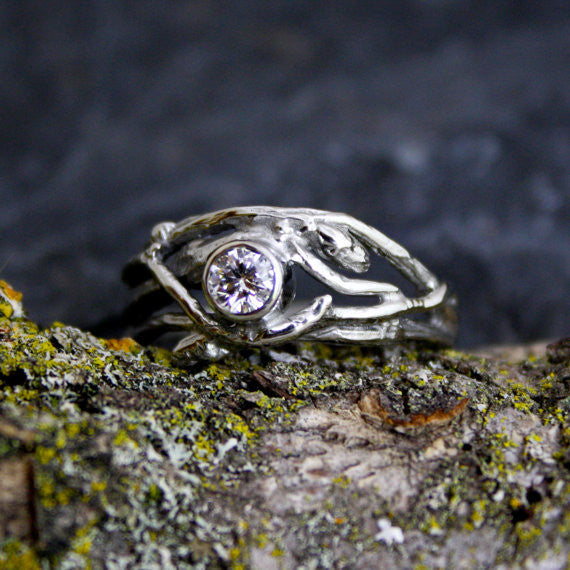 The Woodland Engagement Ring 14kt White Gold