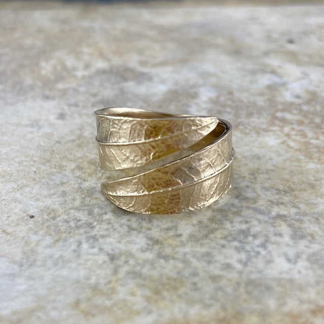 Willow Leaf Ring in Bronze