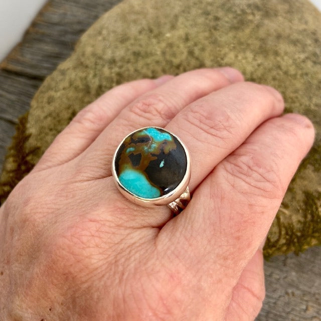 Turquoise Matrix Ring