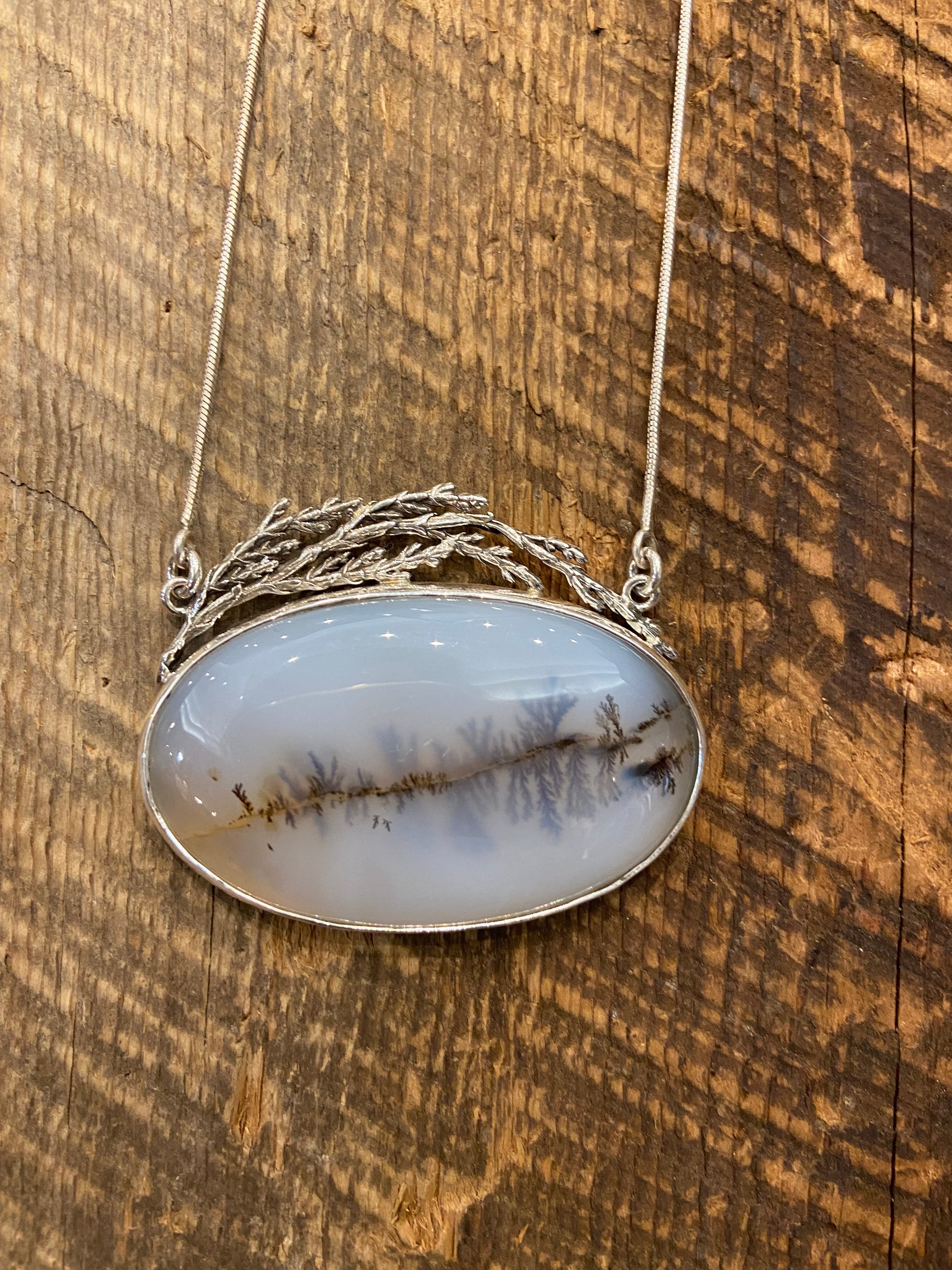 Misty Morning with Dendritic Quartz