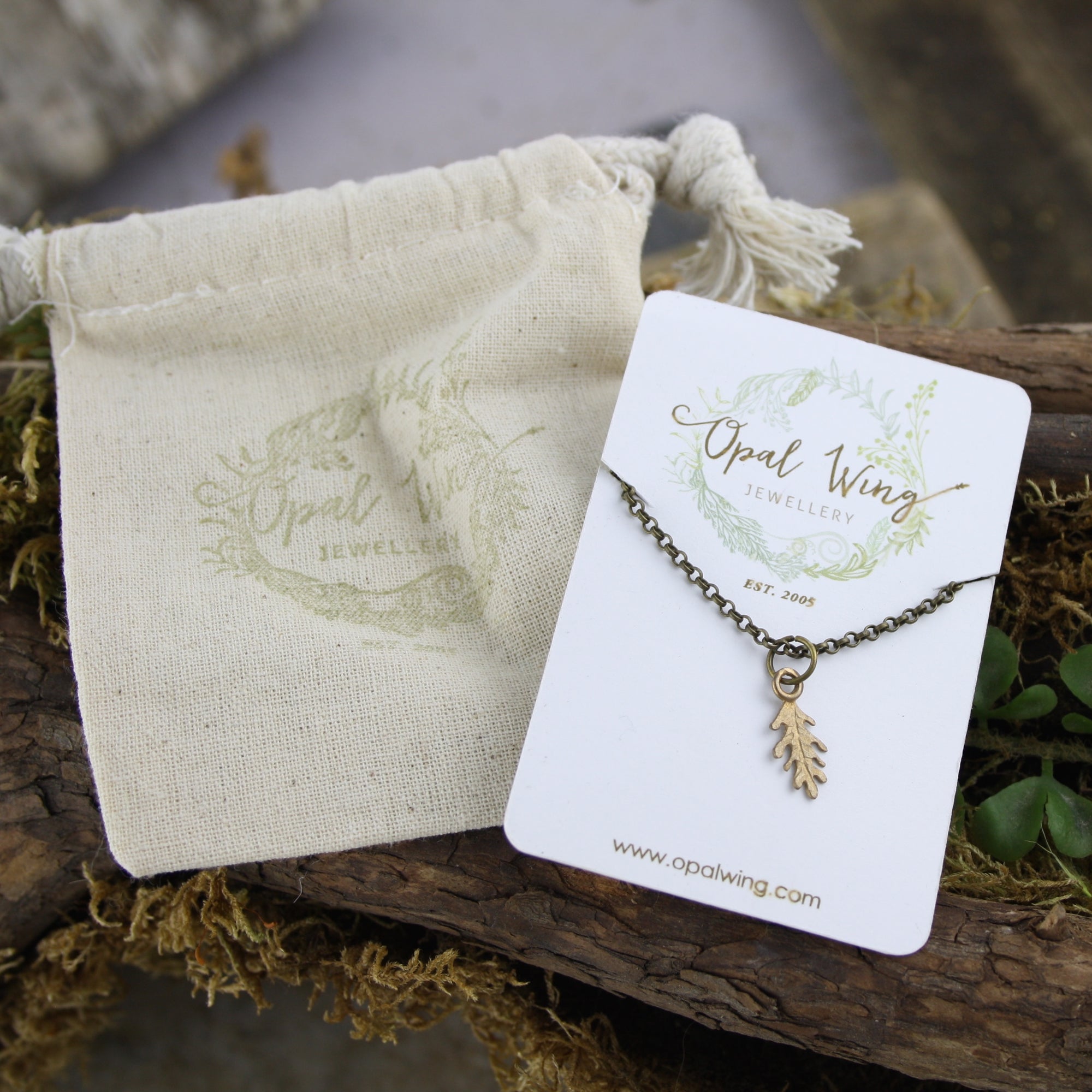 Oak Leaf Pendant in Bronze