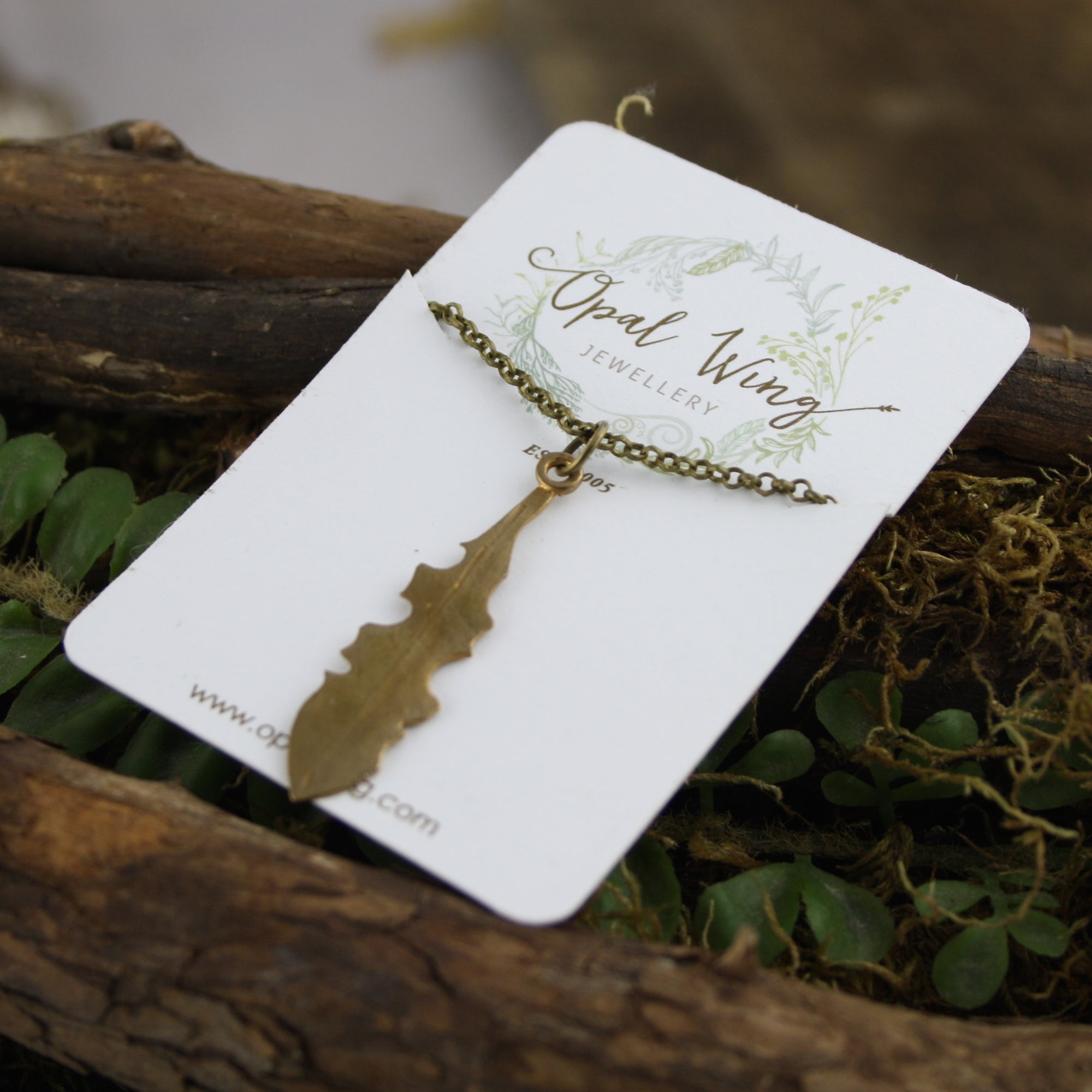 Dandelion Leaf Pendant in Bronze