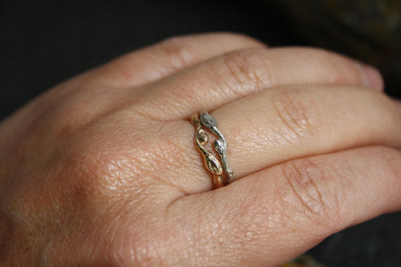 Lovely organic Branch/Twig Wedding band