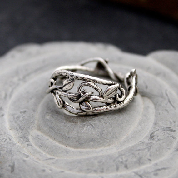 The Elvin Vine Ring