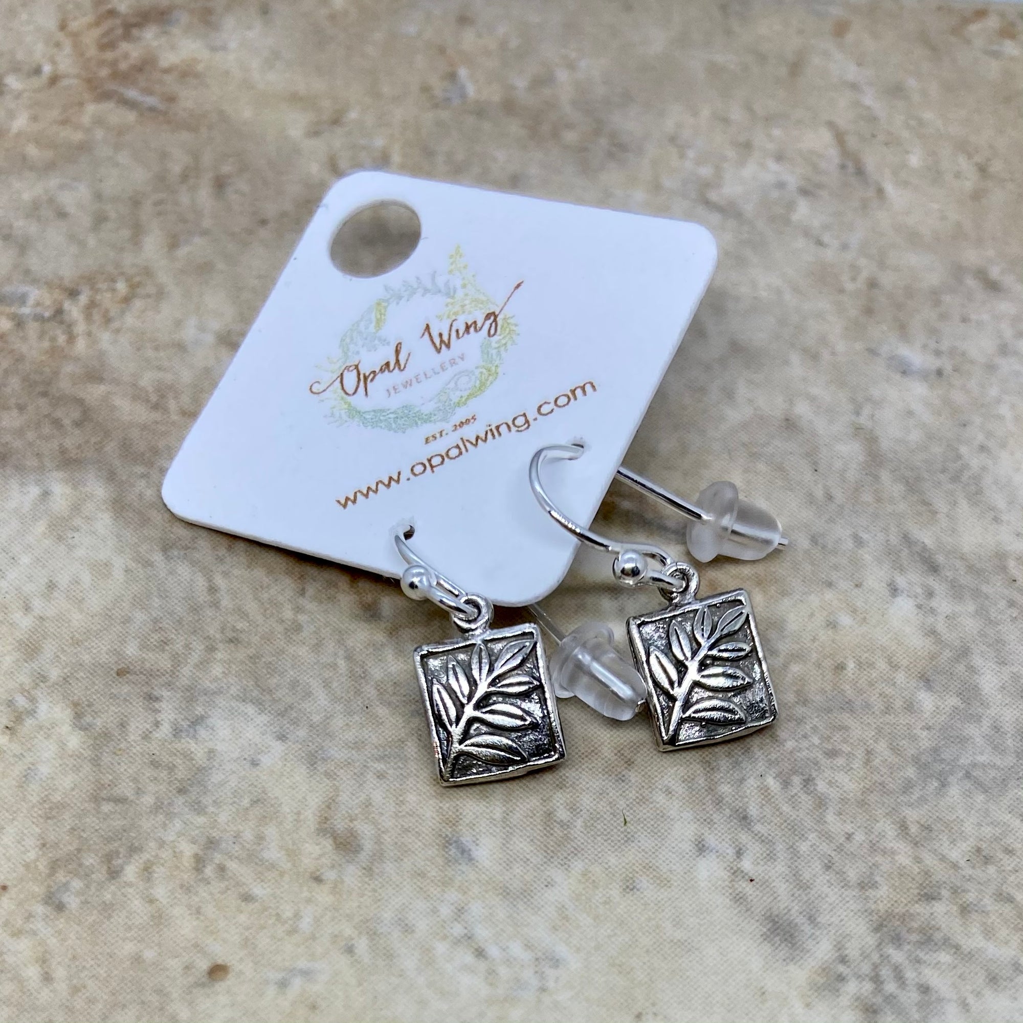Tiny bud Earrings
