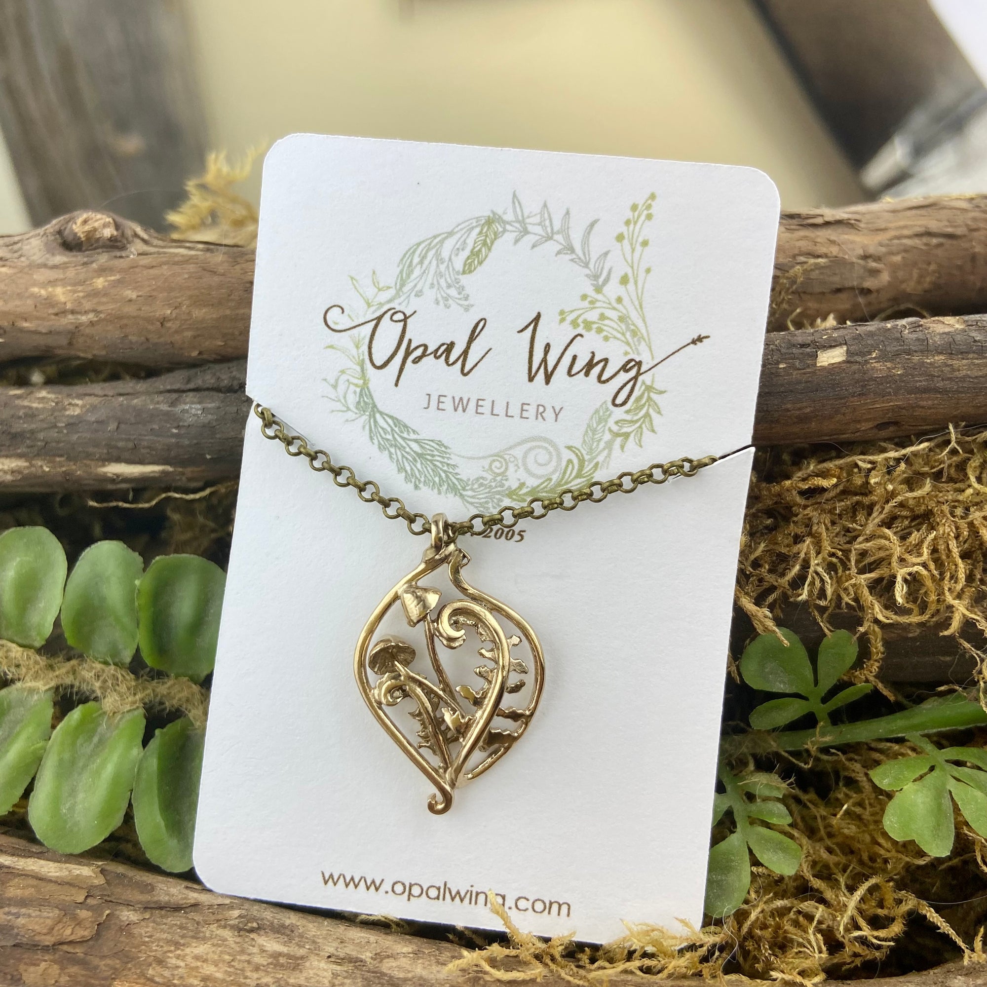 Fiddlehead Mushroom Grove Pendant in bronze