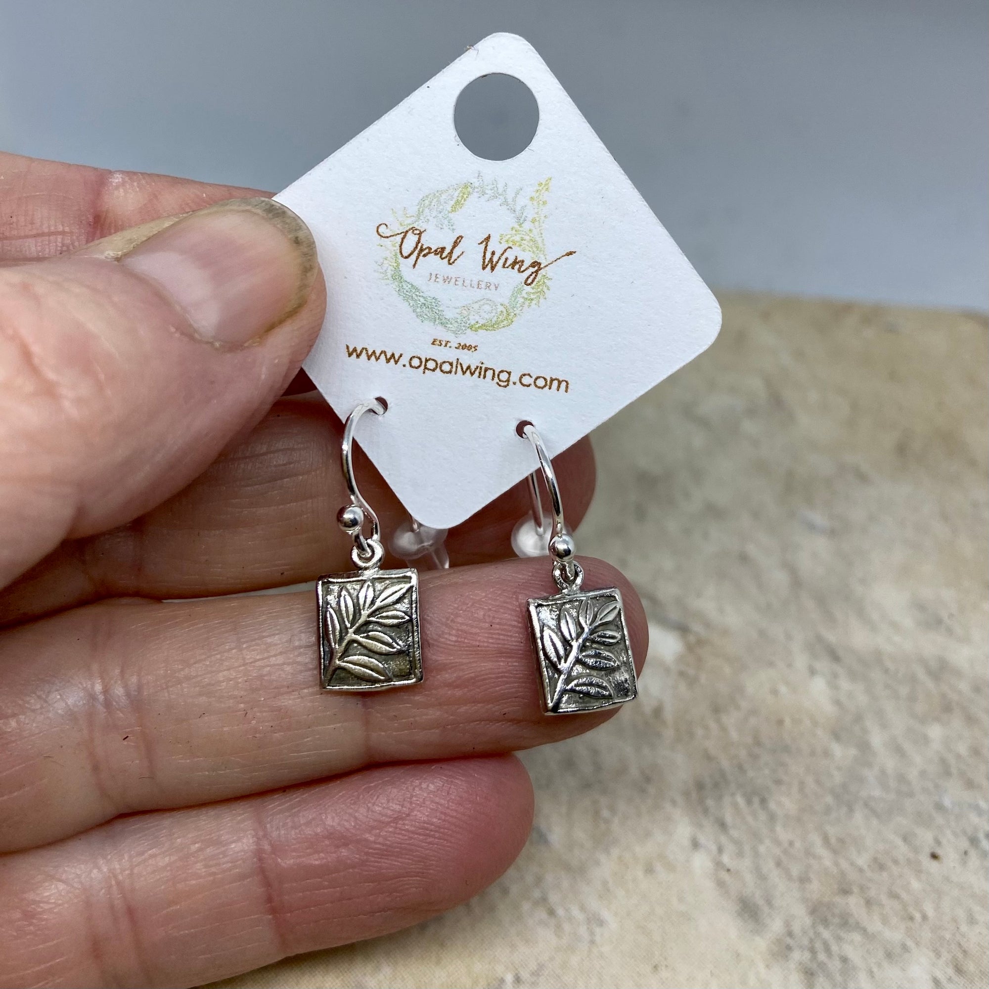 Tiny bud Earrings